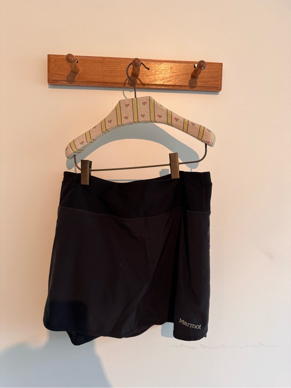 Marmot Black Athletic Hiking Running Skort Size L